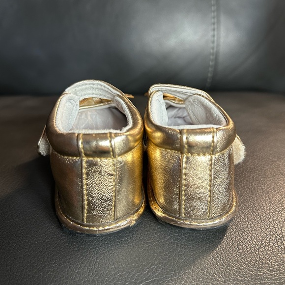 NEW Jack & Lily “My Shoes” (Dee) in Gold / Size 24-30 Months (US & CA: 7.5 - 8) - Picture 3 of 6